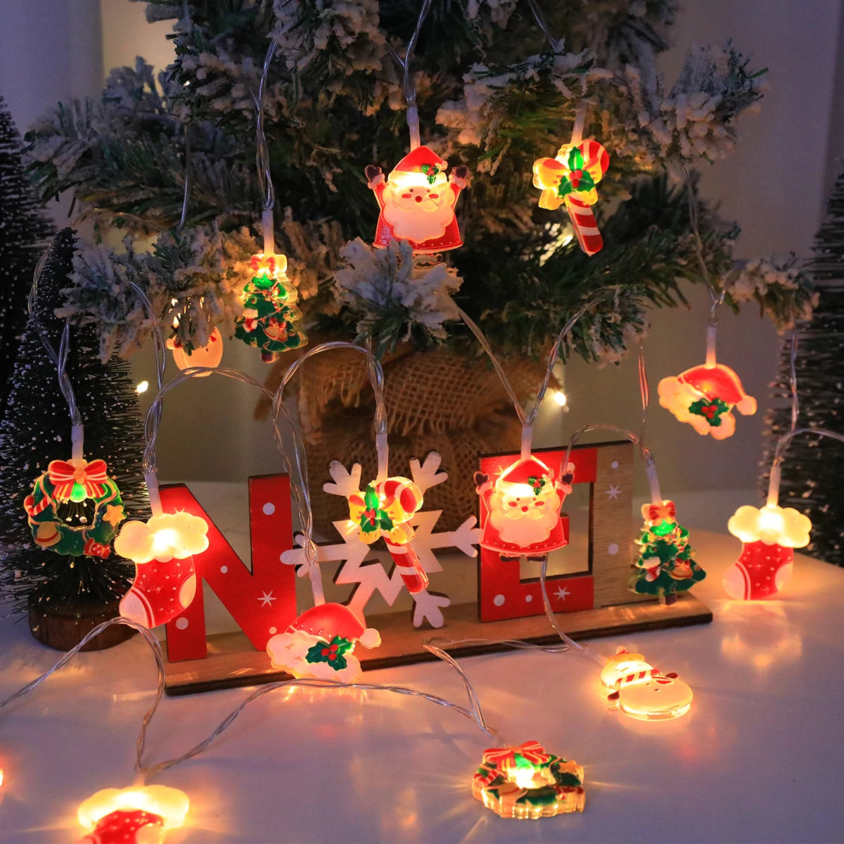LED Christmas String Lights，with Santa/Snowman/Candy Cane/Christmas Stocking/Snowflake Designs, for Christmas Party/Indoor/Tree
